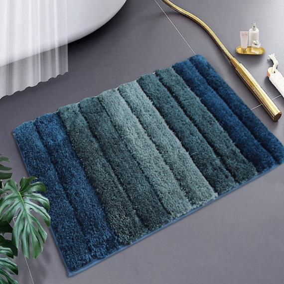 https://trendingfits.com/products/teal-green-striped-anti-skid-1700gsm-doormats