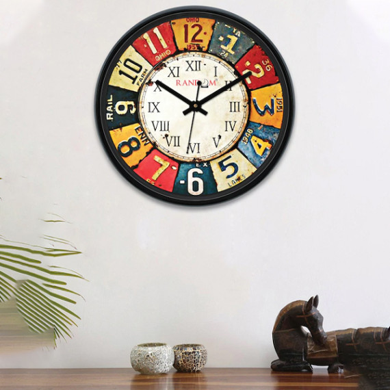 https://trendingfits.com/products/multicoloured-round-printed-analogue-wall-clock-30-cm