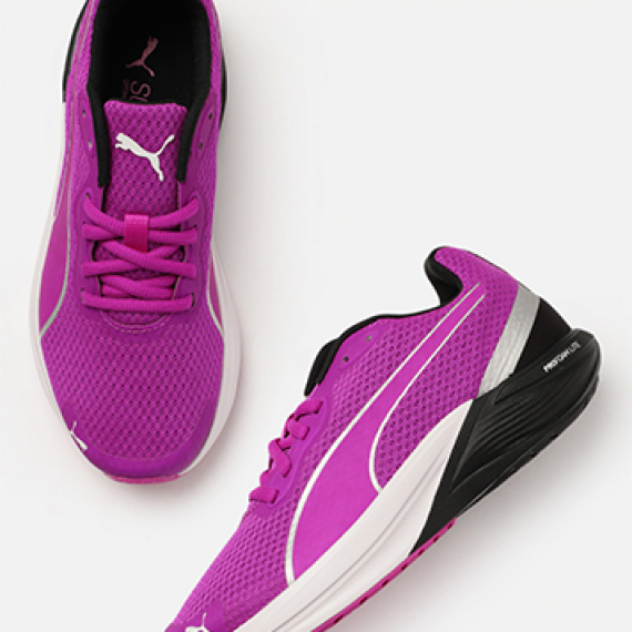 https://trendingfits.com/products/women-magenta-feline-profoam-running-shoes