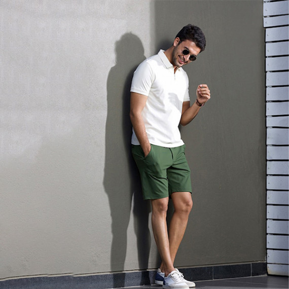 https://trendingfits.com/vi/products/men-green-4way-stretch-chino-shorts