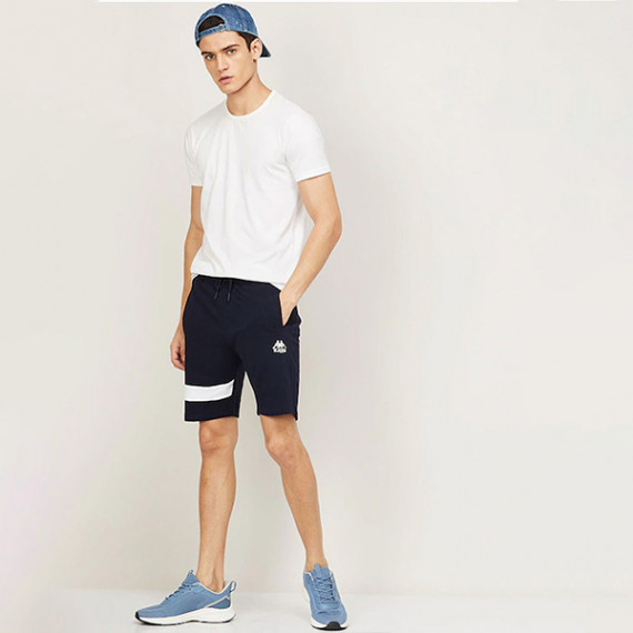 https://trendingfits.com/vi/products/men-navy-blue-shorts