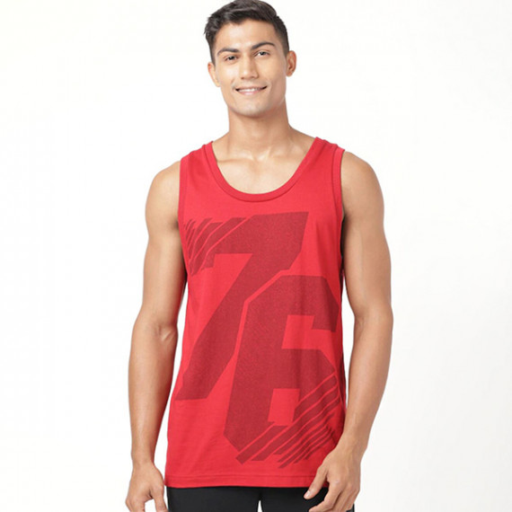 https://trendingfits.com/vi/products/men-red-printed-innerwear-vests