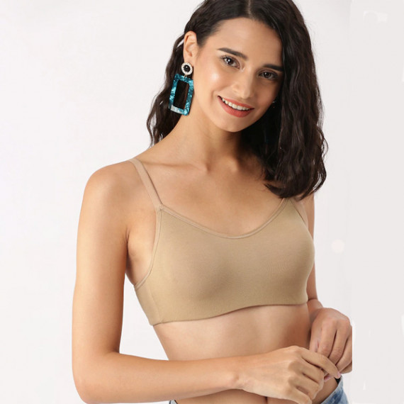 https://trendingfits.com/vi/products/beige-solid-non-wired-lightly-padded-everyday-bra-db-cam-pad-01d